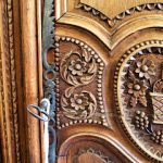 vecchio, antico, antica, antichita, antichità, antiques, ancient, mobile, mobili, credenza, armadio, libreria, tavolo, sedia, poltrona, cassettiera, scrivania, settimino, restauro, restaurato, restaurata, epoca, carlo x, secretaire, luigi filippo, biedermeier, impero, stile impero, cornice antica, specchiera, scrittoio, divano, intarsiato, comodino, comodini, napoleone III, orologio, lampadario, quadro, quadri, dipinto, dipinti, ribalta, meuble de metier, serrandina, ministeriale, farmacia, farmacista, shabby, dacapatura, laccato, vetrina, vetrinetta, etagere, banquette, panchetta, toyle de jouy, specchiera, poltroncina, letto, juke box, alzata, alzatina, lampada, candeliere, argento, servizio, servizi, porcellana, porcellane, inglese, inglesi, francia, francese, royal albert, zuppiera, teiera, tazza, tazzina, piatto, piatti, natale, regalo, brocca, brocche, biscottiera, lista nozze, vintage, bisto england, royal worcester, burriera, regina vittoria, idea regalo, idee regalo, richard, vittoriana, scatola, scatole, collezione, casa, arredo, interni, chic, salone, sala, cucina, country, originale, fatto a mano, orologio, orologi, oggetto, oggetti, alzata, alzatina, ritratto, ritratti, posate, paralume, design