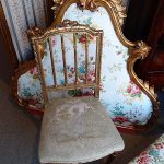 vecchio, antico, antica, antichita, antichità, antiques, ancient, mobile, mobili, credenza, armadio, libreria, tavolo, sedia, poltrona, cassettiera, scrivania, settimino, restauro, restaurato, restaurata, epoca, carlo x, secretaire, luigi filippo, biedermeier, impero, stile impero, cornice antica, specchiera, scrittoio, divano, intarsiato, comodino, comodini, napoleone III, orologio, lampadario, quadro, quadri, dipinto, dipinti, ribalta, meuble de metier, serrandina, ministeriale, farmacia, farmacista, shabby, dacapatura, laccato, vetrina, vetrinetta, etagere, banquette, panchetta, toyle de jouy, specchiera, poltroncina, letto, juke box, alzata, alzatina, lampada, candeliere, argento, servizio, servizi, porcellana, porcellane, inglese, inglesi, francia, francese, royal albert, zuppiera, teiera, tazza, tazzina, piatto, piatti, natale, regalo, brocca, brocche, biscottiera, lista nozze, vintage, bisto england, royal worcester, burriera, regina vittoria, idea regalo, idee regalo, richard, vittoriana, scatola, scatole, collezione, casa, arredo, interni, chic, salone, sala, cucina, country, originale, fatto a mano, orologio, orologi, oggetto, oggetti, alzata, alzatina, ritratto, ritratti, posate, paralume, design